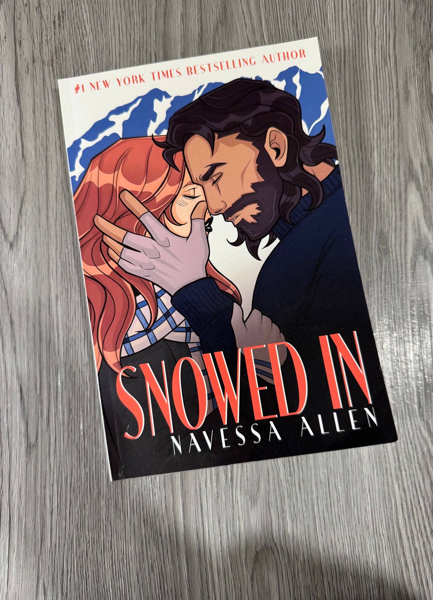 Snowed In ( Love & Fame #1) by Nevessa Allen-Used