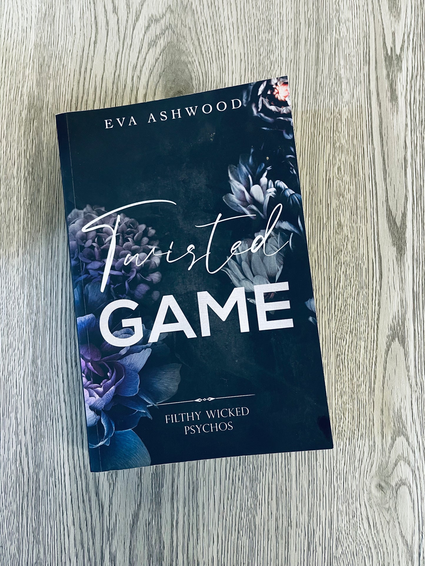 Twisted Game (Filthy Wicked Psychos #1) by Eva Ashwood-Used