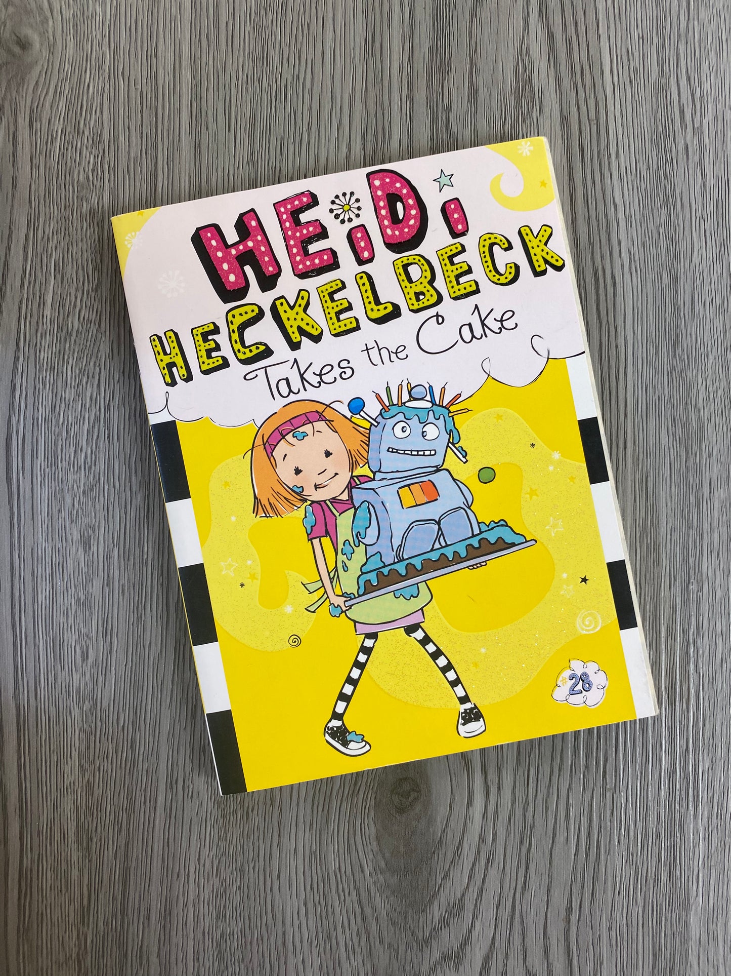 Heidi Heckelbeck by Wanda Coven-Used