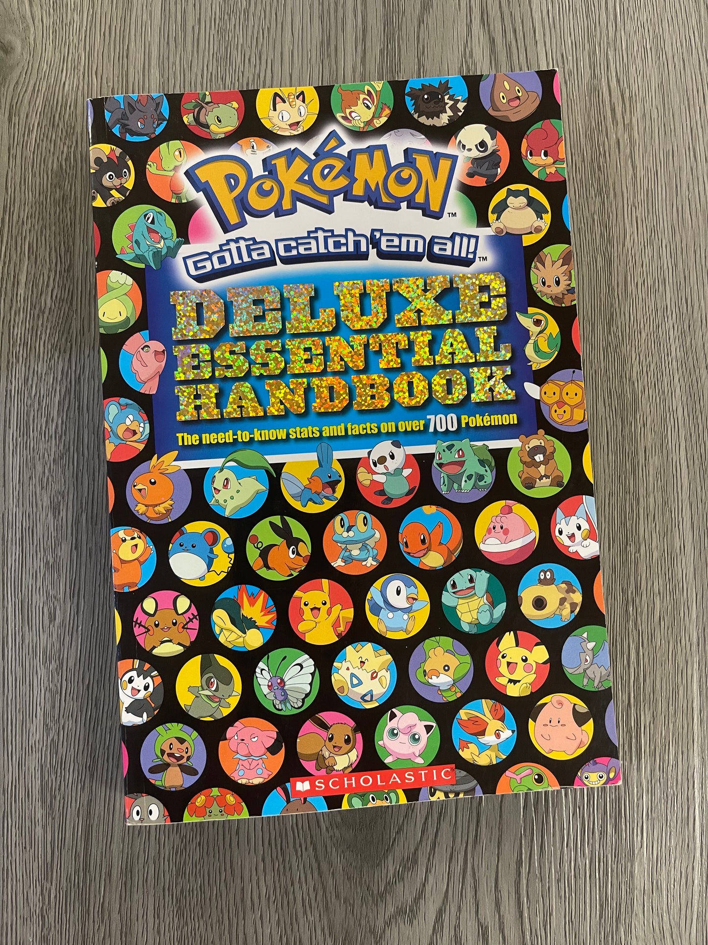 Pokemon Deluxe Essential Handbook