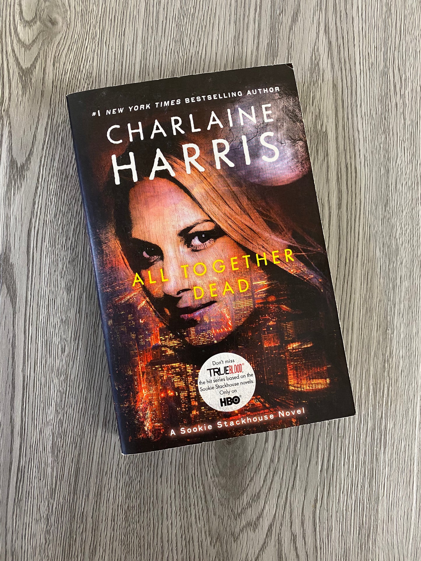 All Together Dead ( Sookie Stackhouse #7) by Charlaine Harris-Used