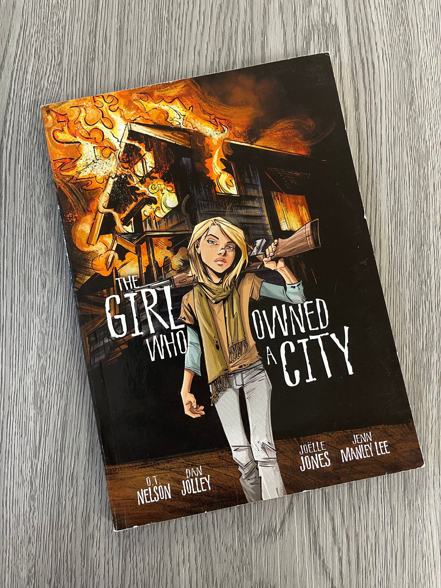 The Girl Who Owned A City by O.T. Nelson (Graphic Novel)-Used