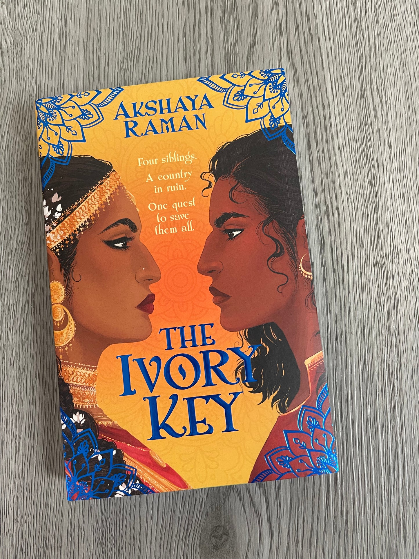 The Ivory Key (The Ivory Key Duology #1) by Akshaya Raman-Used