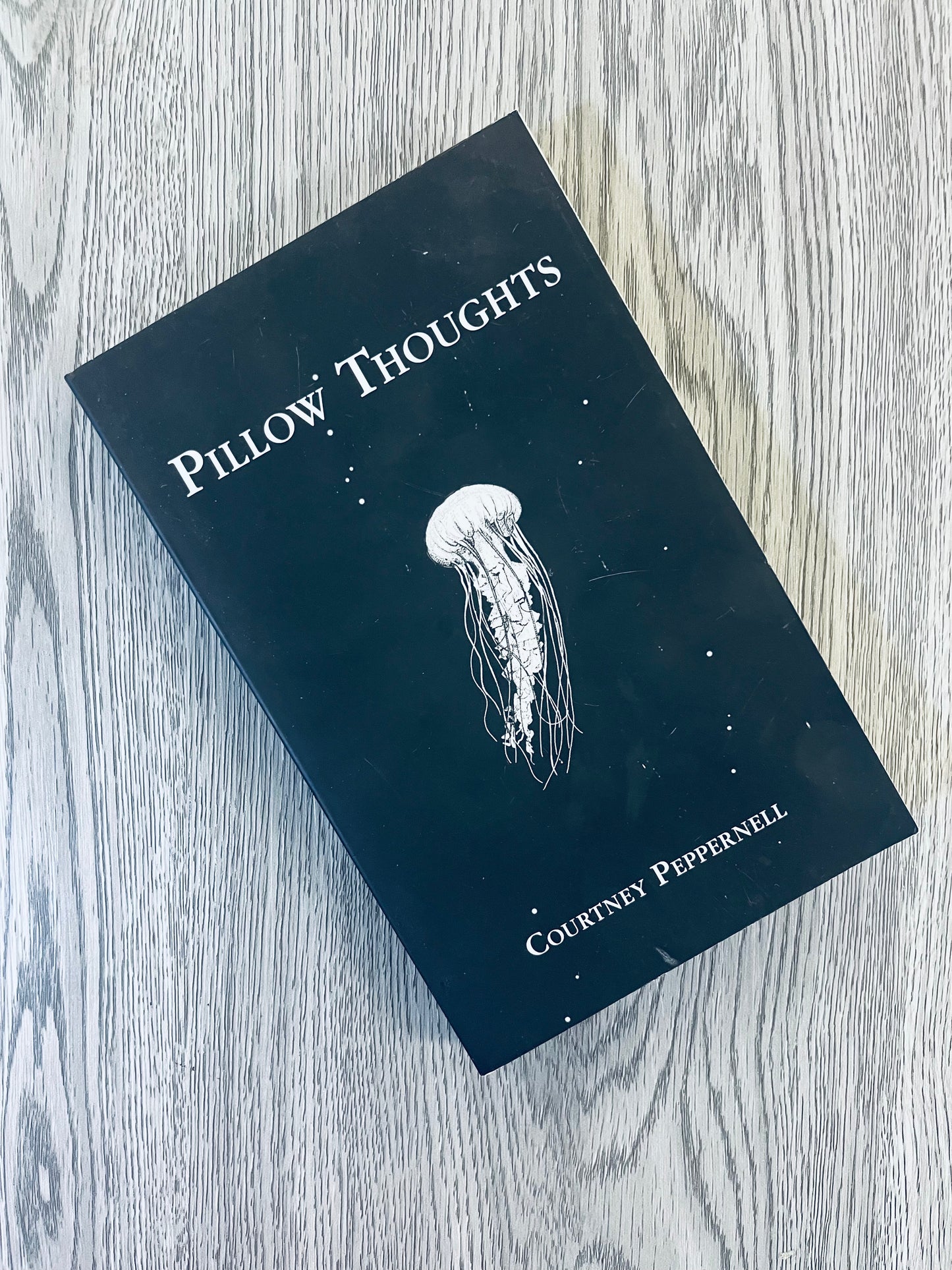 Pillow Thoughts (Pillow Thoughts #1) by Courtney Peppernell-Used
