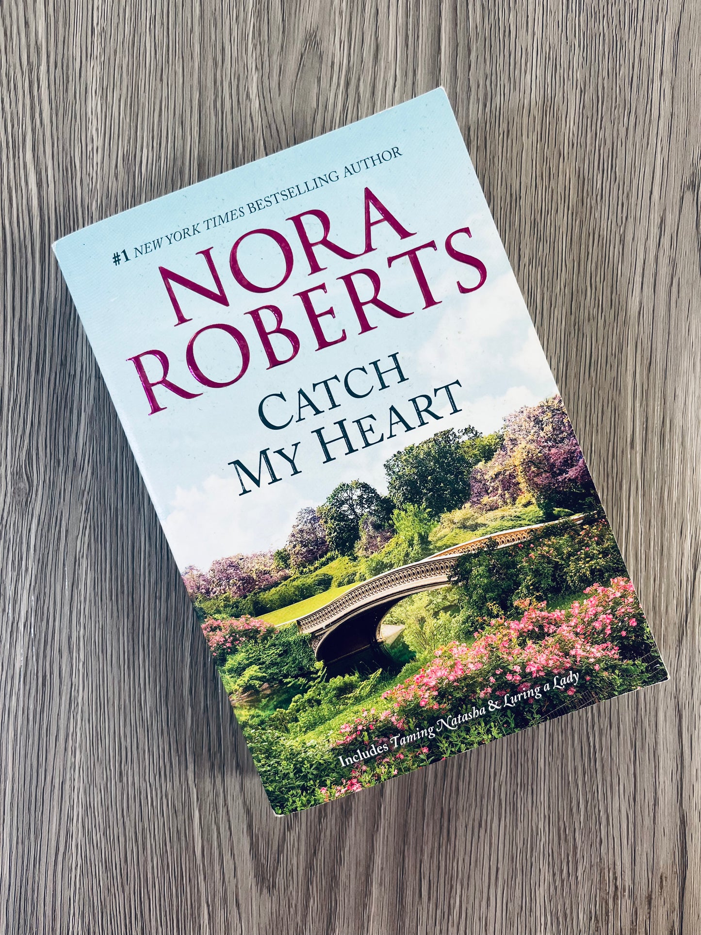 Catch my Heart by Nora Roberts-Used