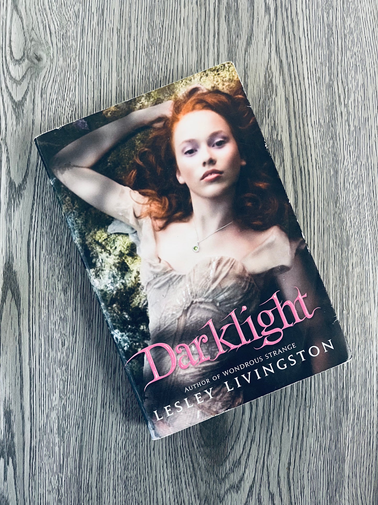 Darklight (Wondrous Strange #2) by Lesley Livingston-Used