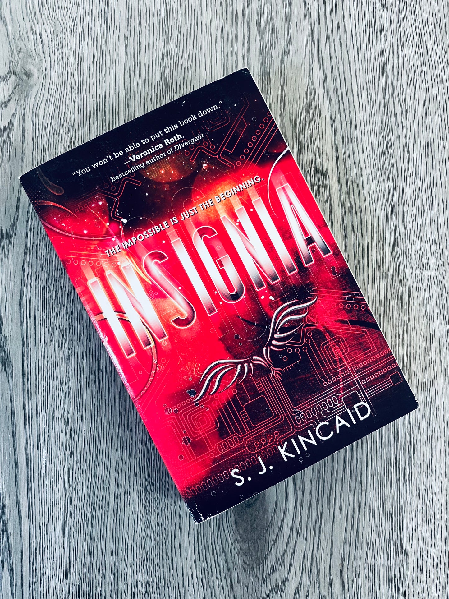 Insignia (Insignia #1) by S.J. Kincaid-Used