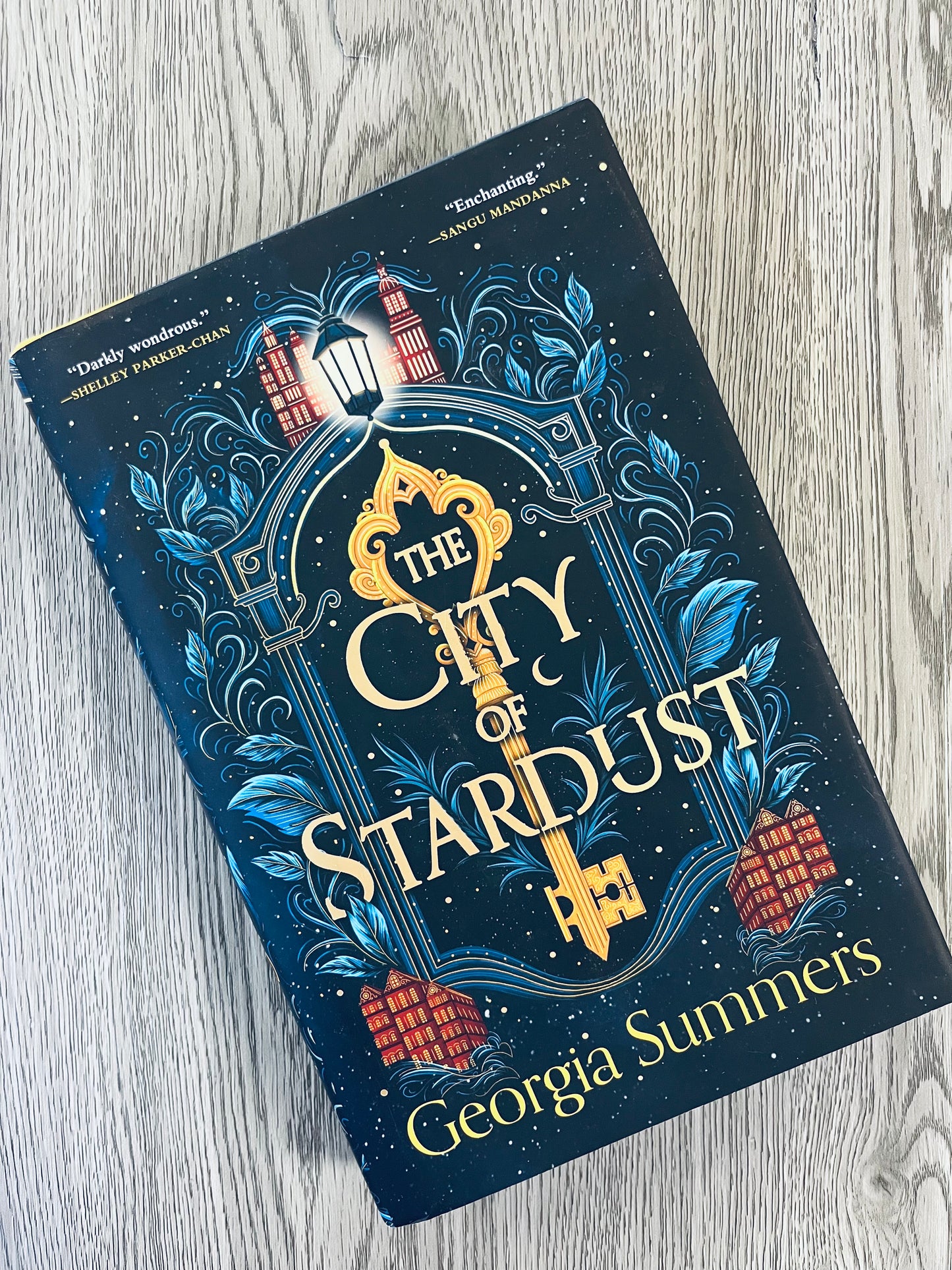 The City of Stardust by Georgia Summers - Hardcover Used