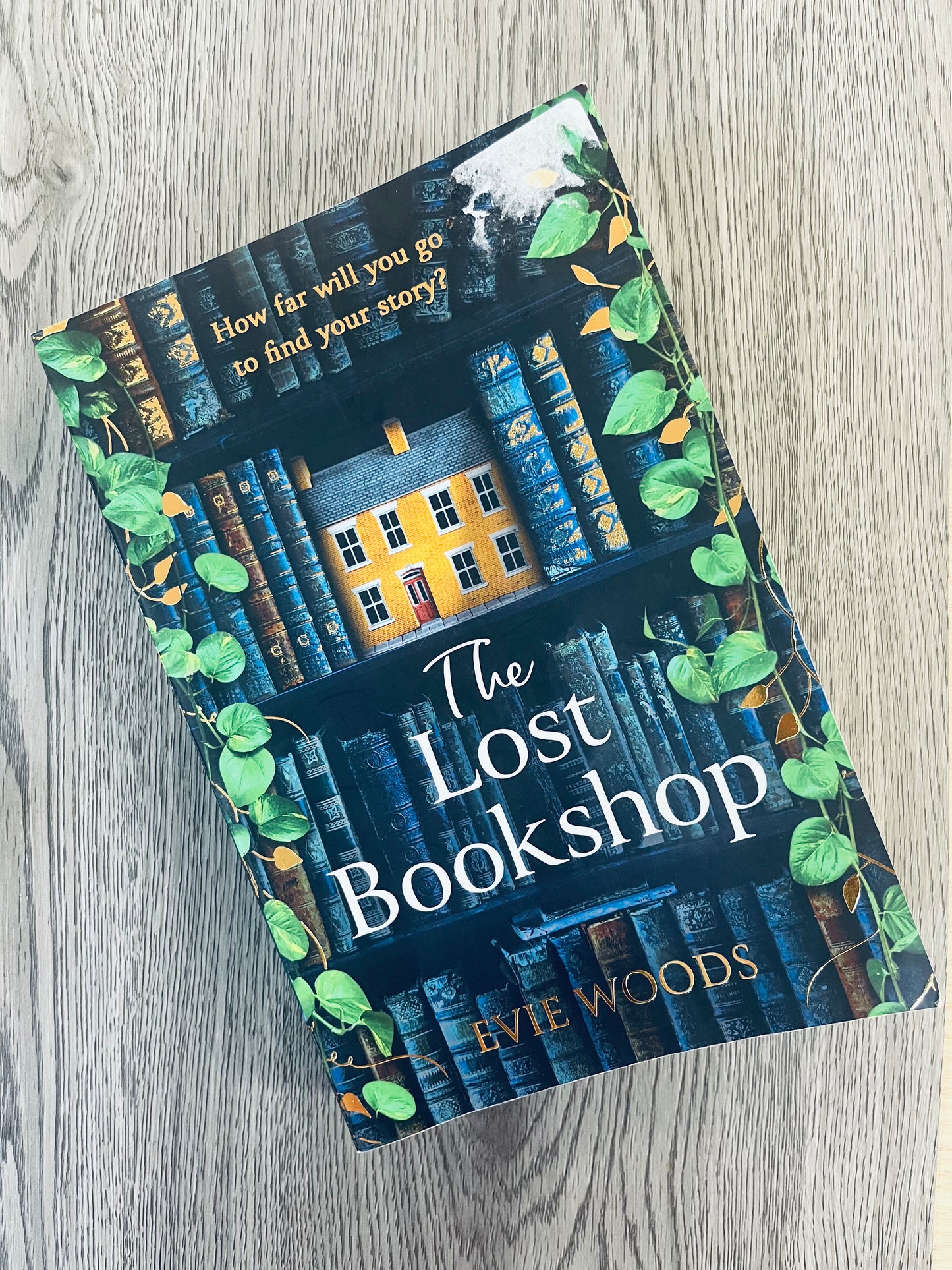 The Lost Bookshop by Evie Woods-New