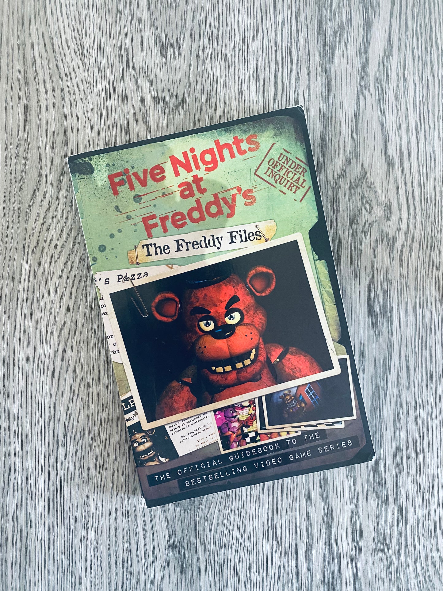 Five Night at Freddy's by Scott Cawthon-Used