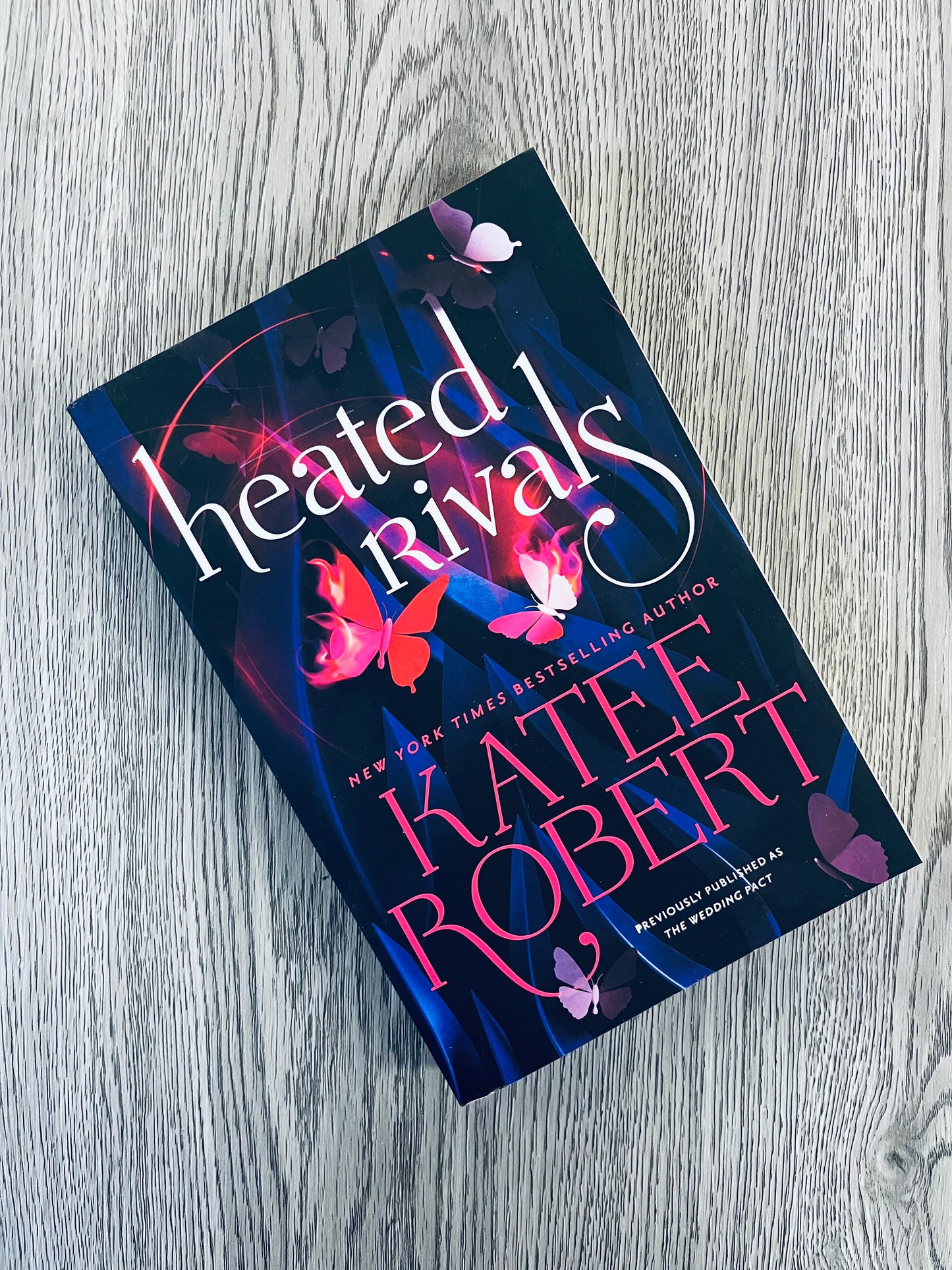 Heated Rivals (The O'Malleys #2) by Katee Robert-Used