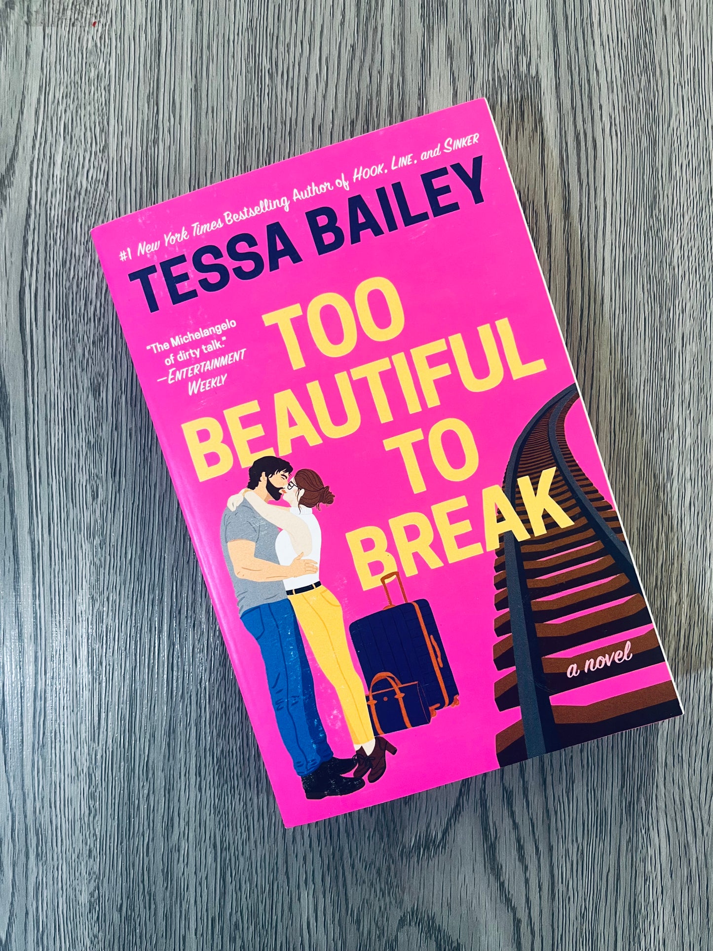 Too Beautiful to Break (Romancing the Clarkson's #4) by Tessa Bailey-Used