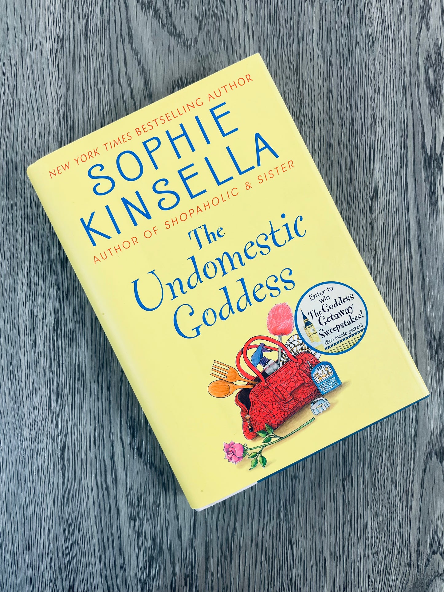The Undomestic Goddess by Sophie Kinsella - Hardcover Used