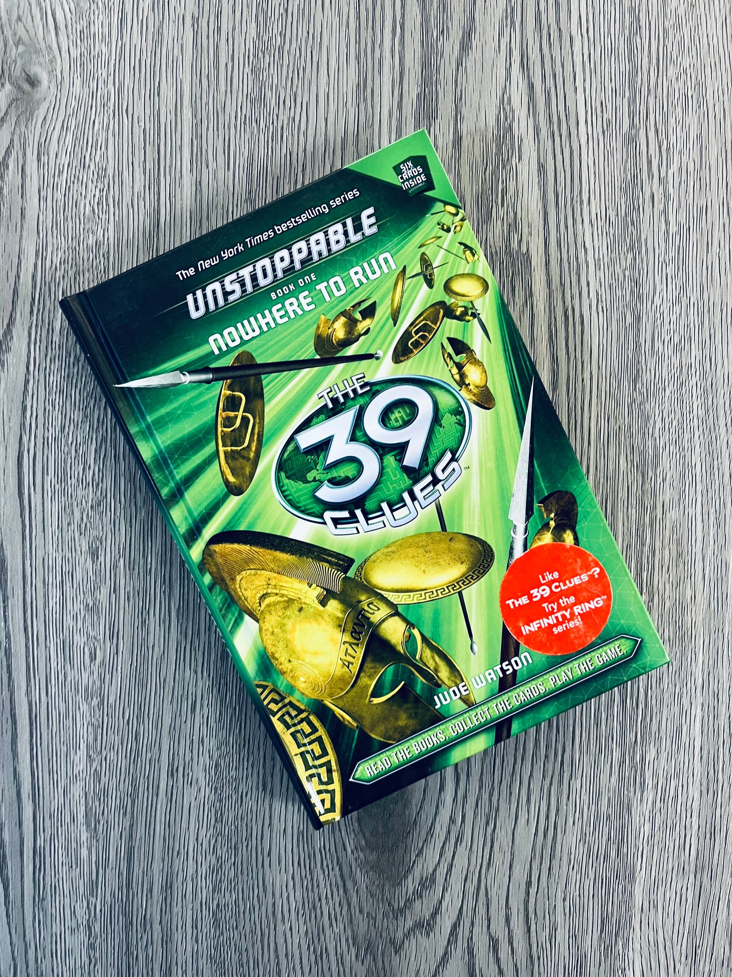 Nowhere to Run (The 39 Clues Unstoppable #1) by Jude Watson-Used