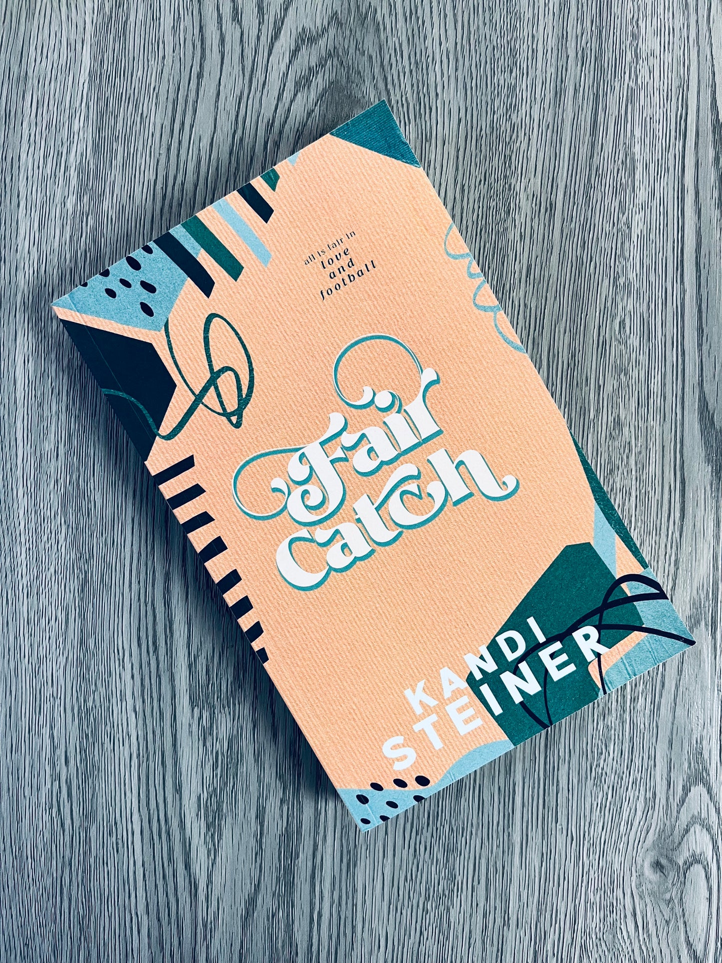 Fair Catch (Red Zone Rivals #1) by Kandi Steiner-Used