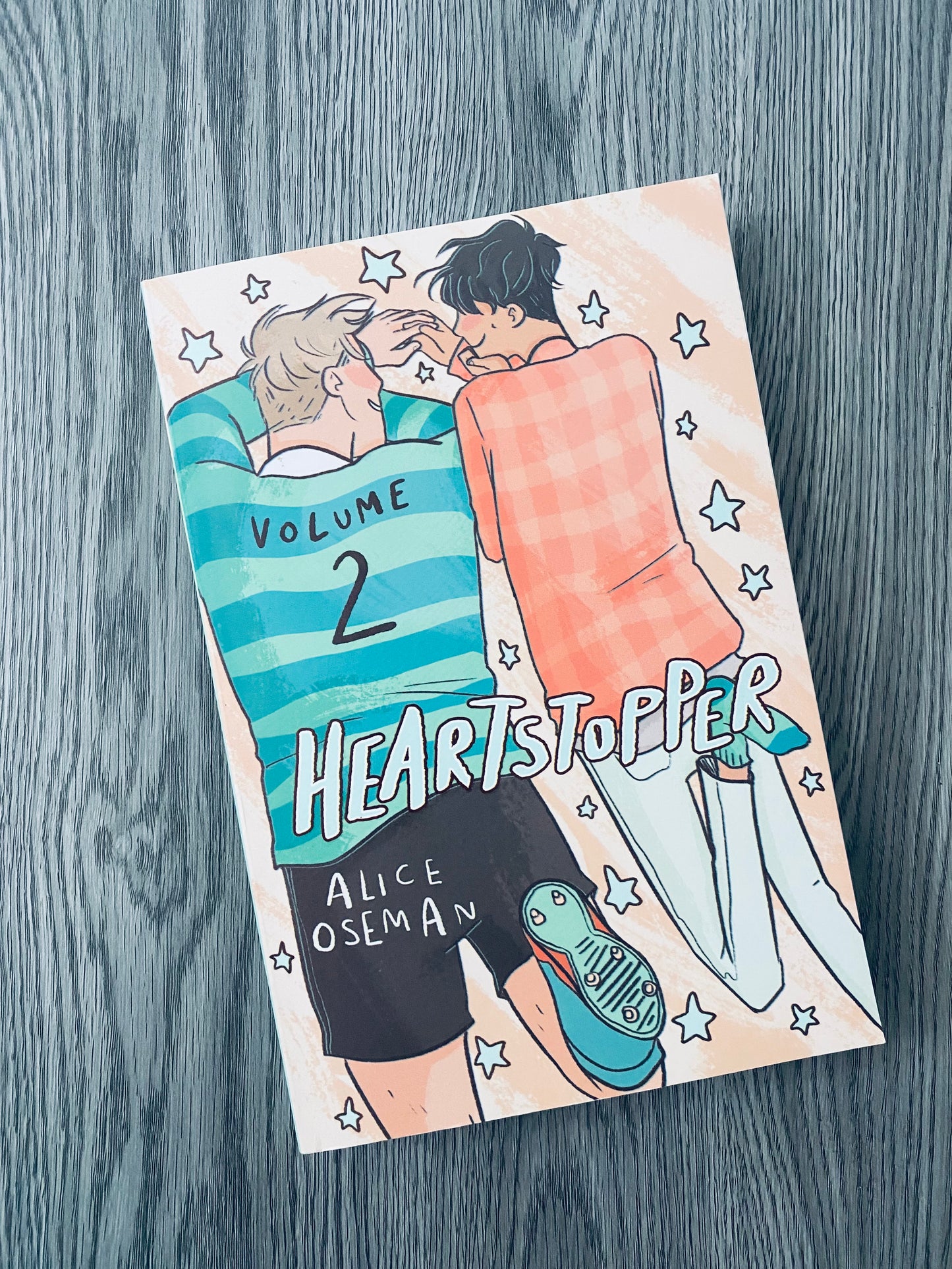 Heartstopper: Volume 2 (heartstopper #2) by Alice Oseman-Used