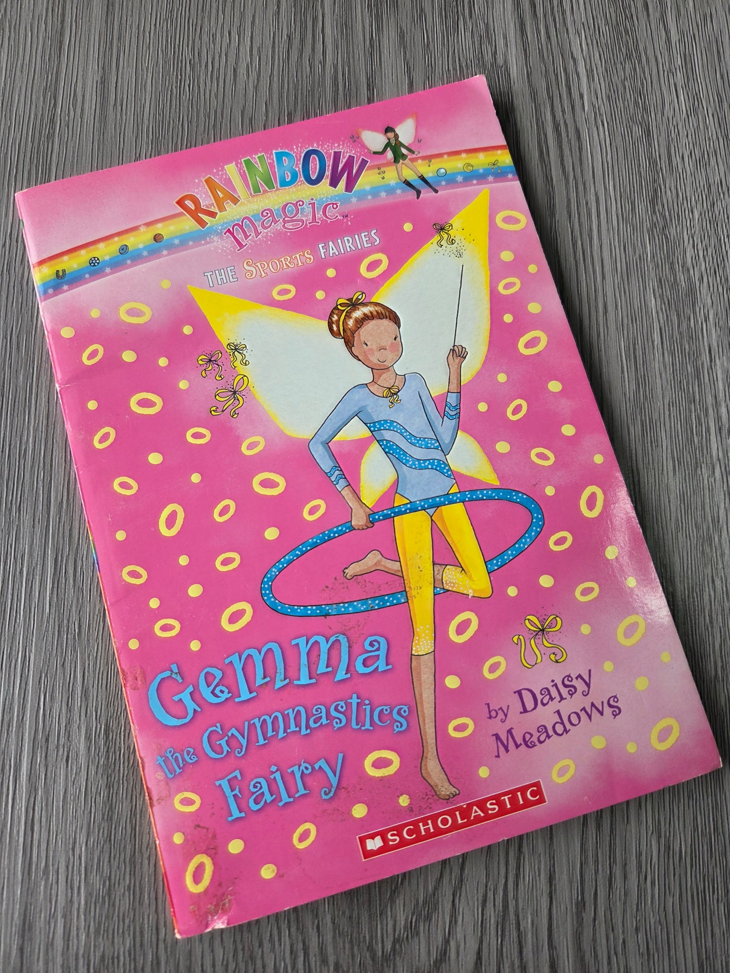 Rainbow Magic by Daisy Meadows-Used