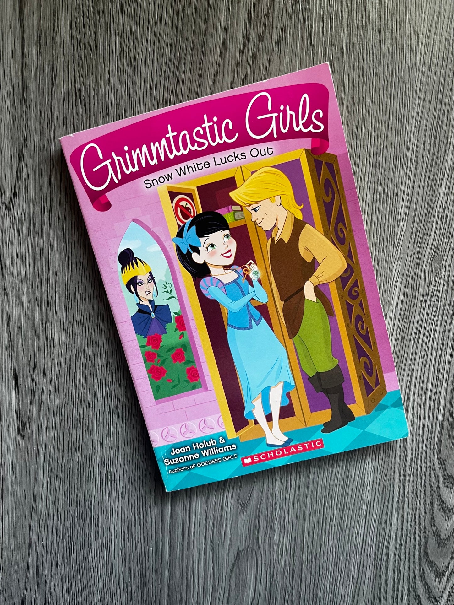Grimmtastic Girls by Joan Holub-Used