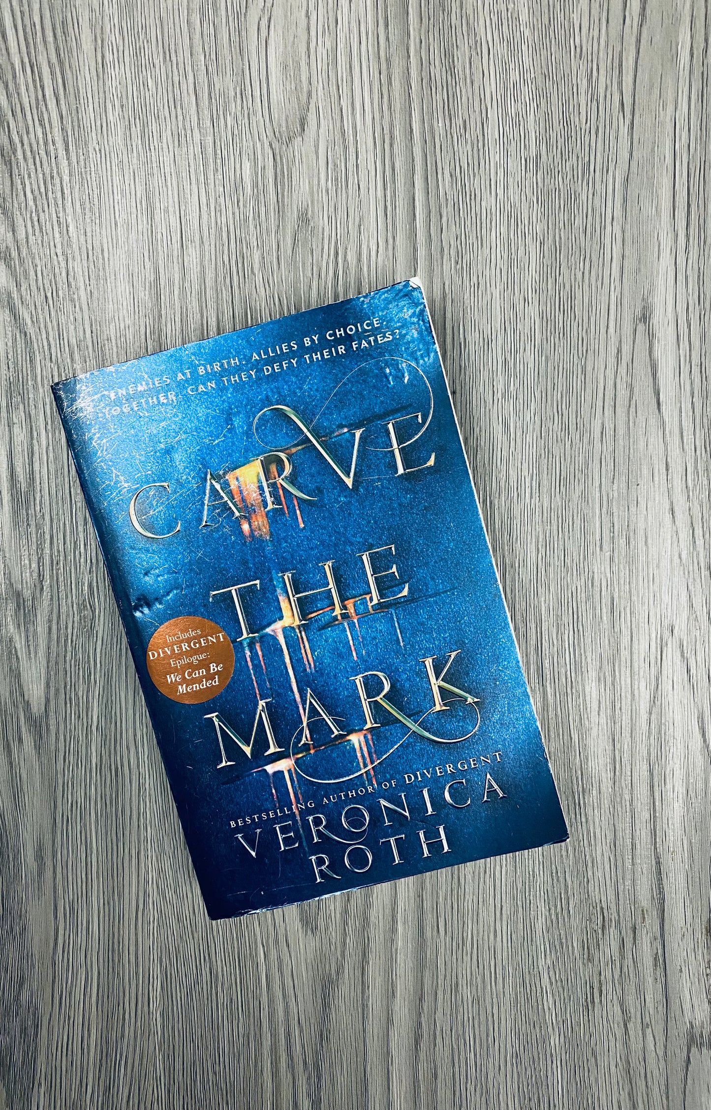 Carve The Mark (Carve the Mark #1) by Veronica Roth-Used