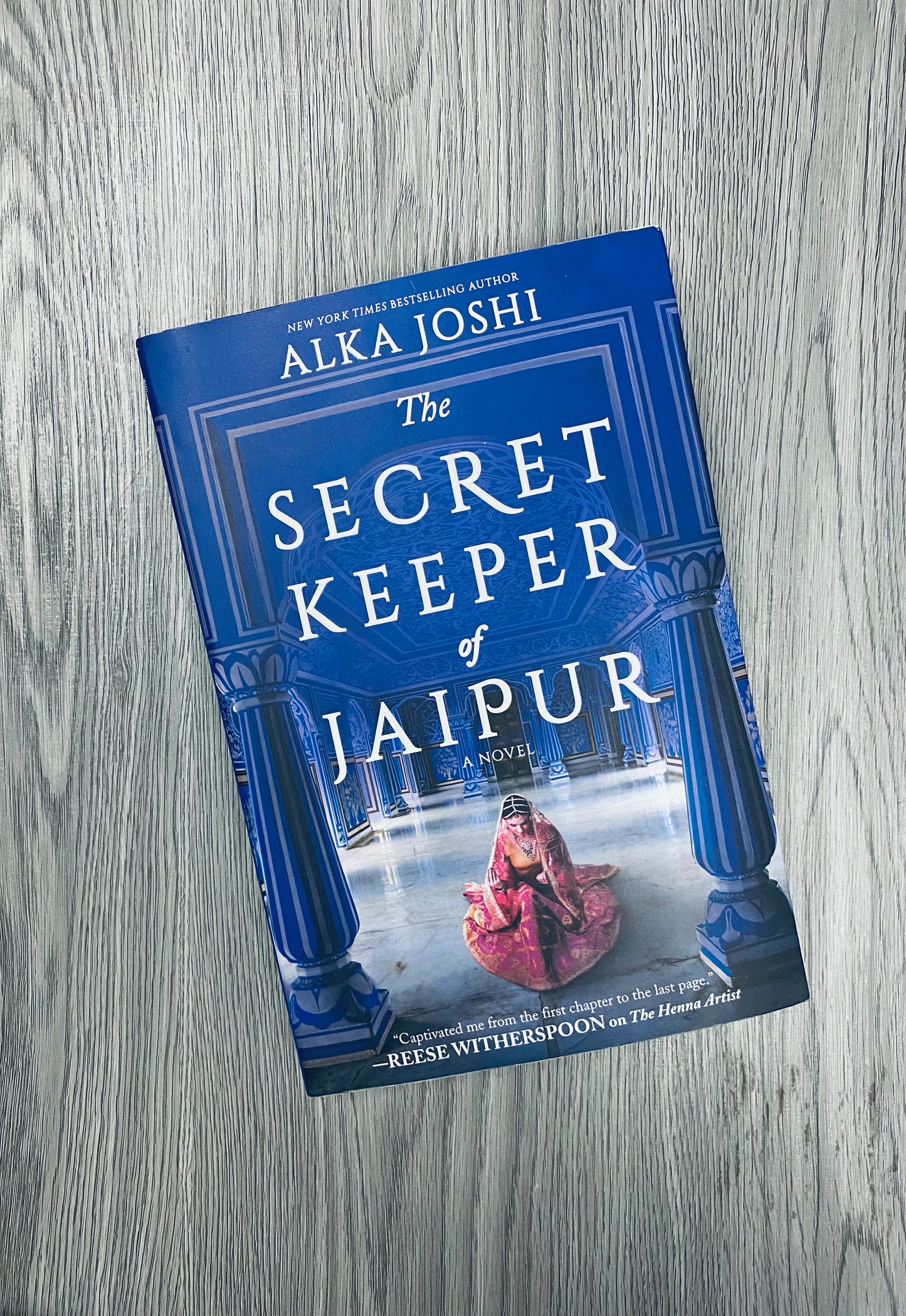 The Secret Keeper of Jaipur (The Jaipur Trilogy #2) by Alka Joshi - Used
