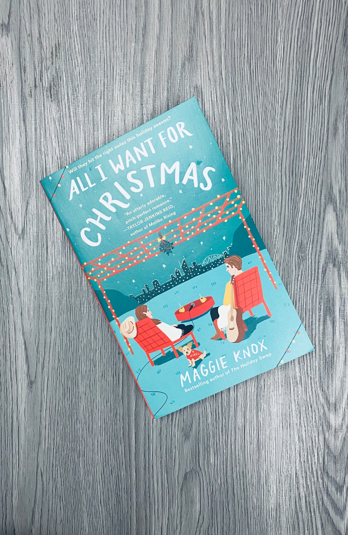 All I Want For Christmas by Maggie Knox-Used