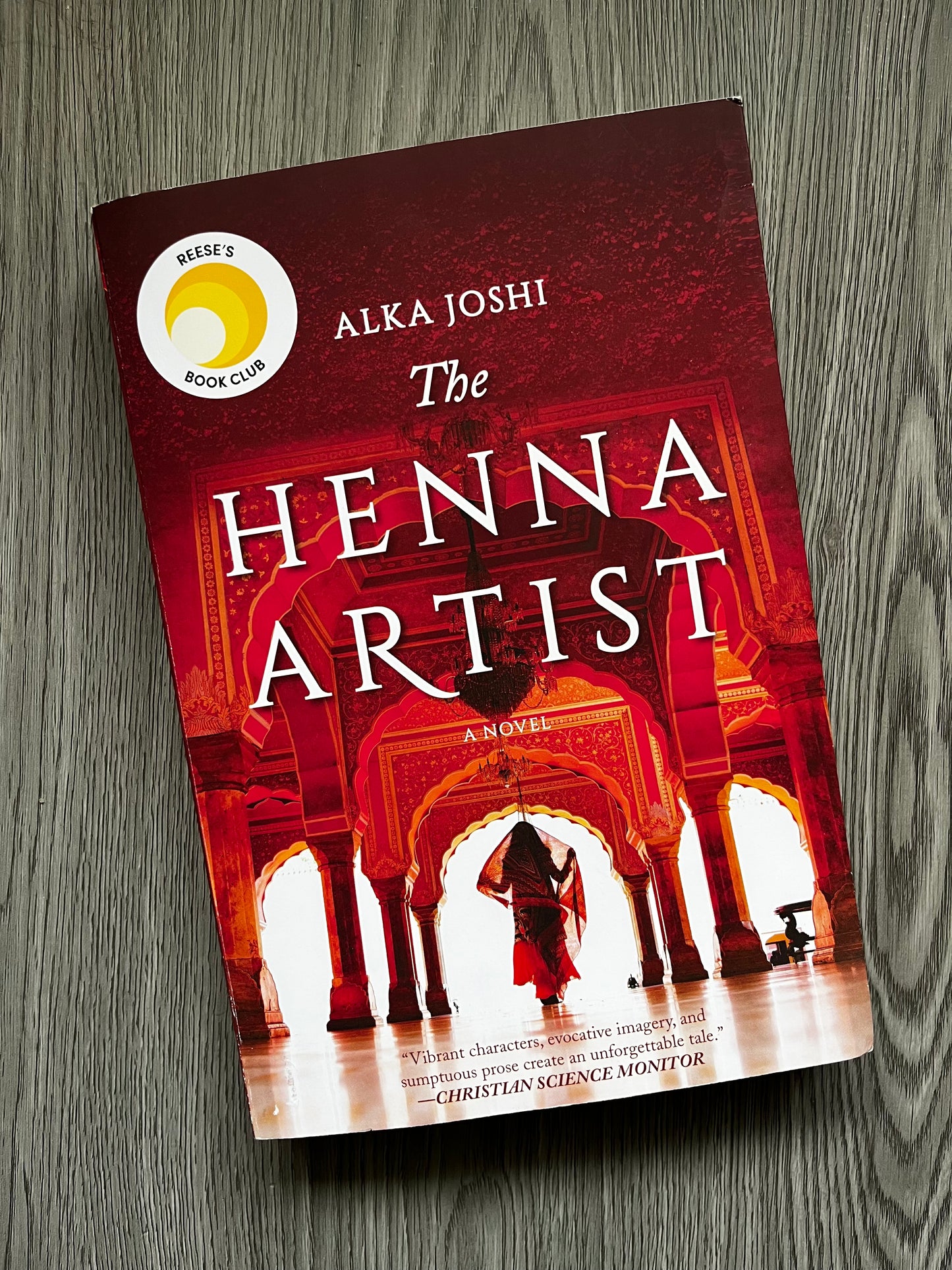 The Henna Artist (The Jaipur Trilogy #1) by Alka Joshi-Used