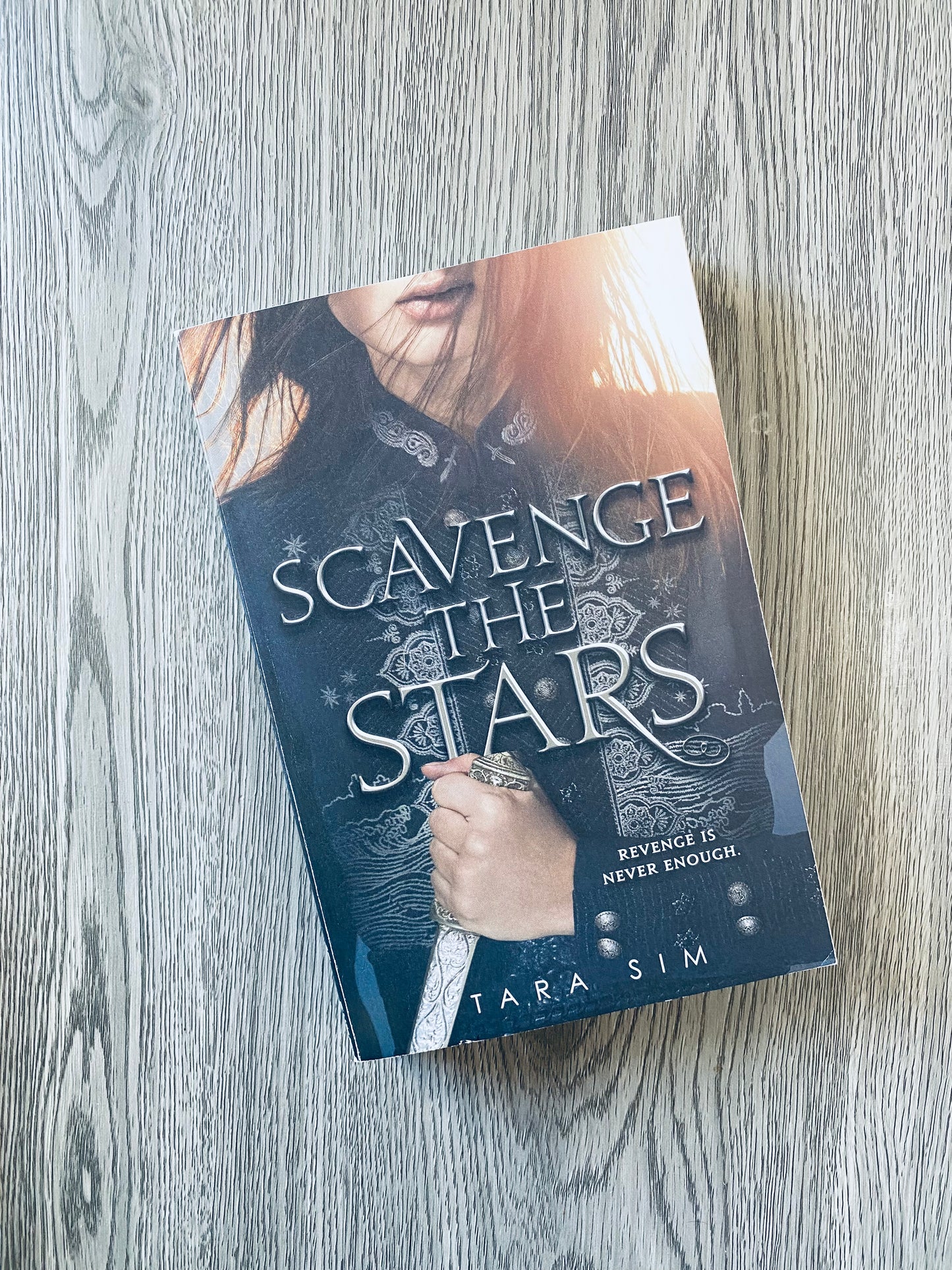 Scavenge the Stars ( Scavenge the Stars #1) by Tara Sim-Used