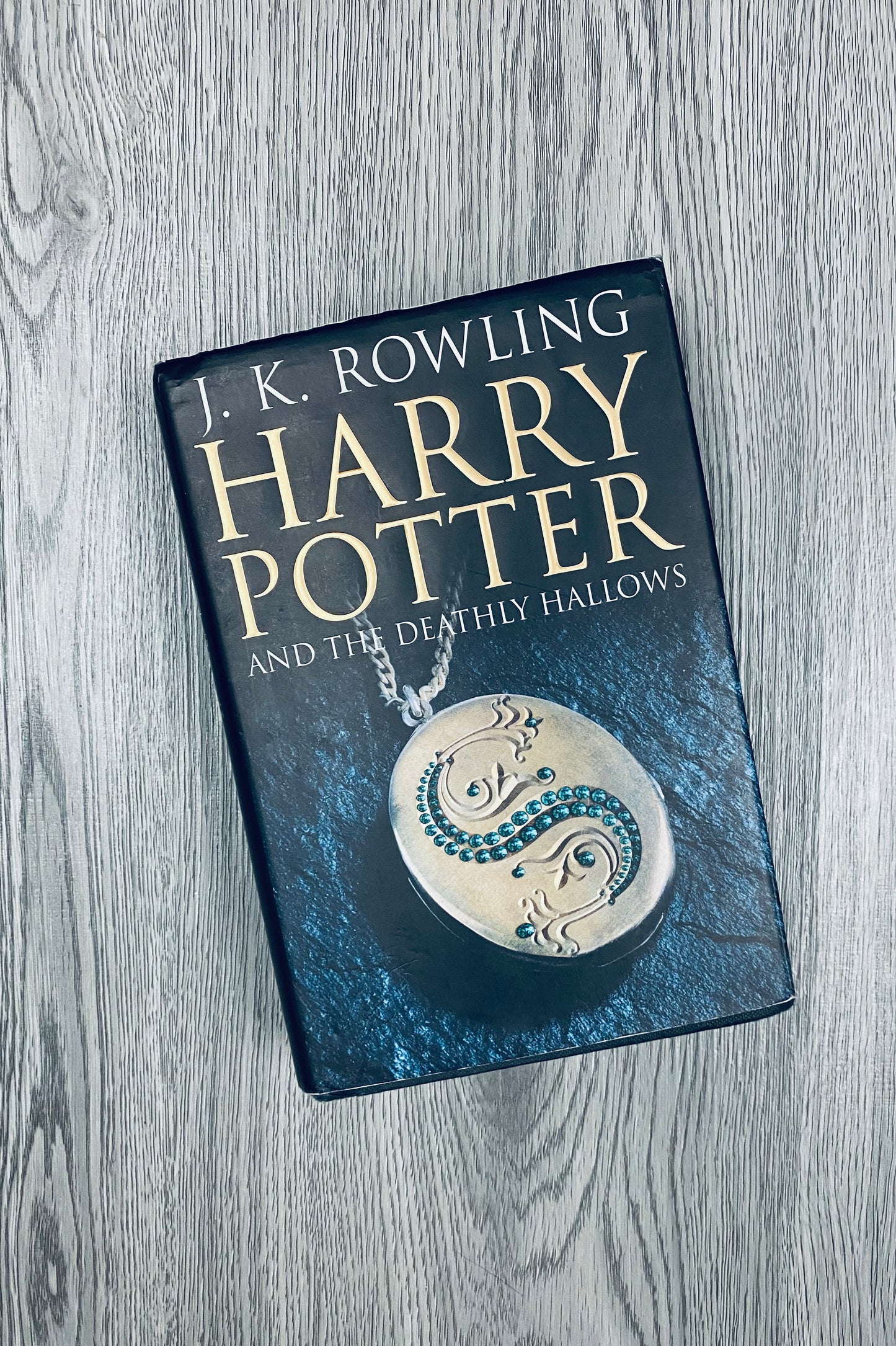 Harry Potter and The Deathly Hollows (Harry Potter #7) by J.K Rowling - Used