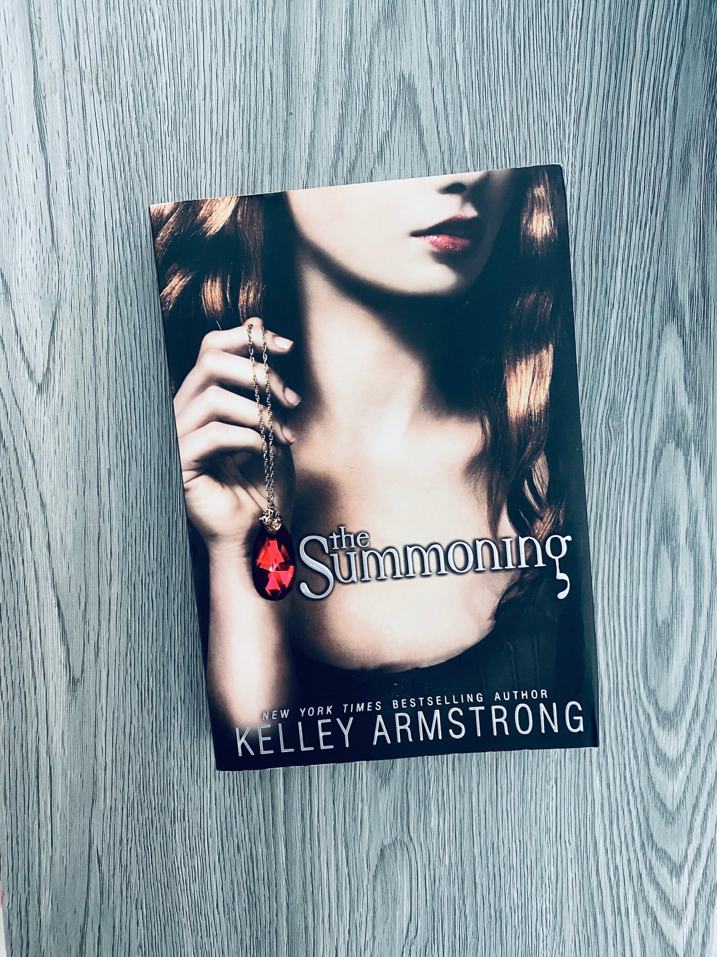 The Summoning (Darkest Powers #1) by Kelley Armstrong - Used