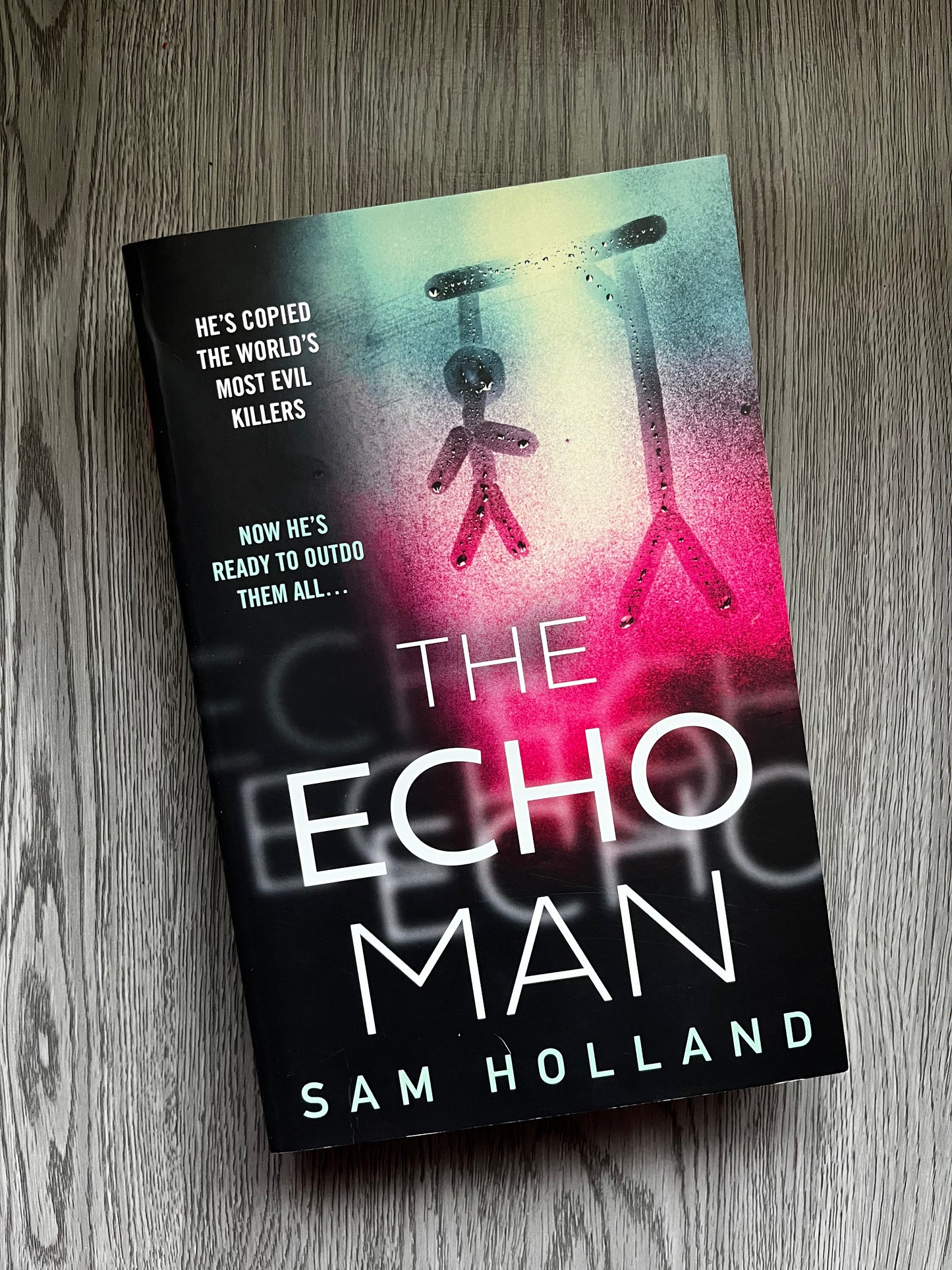 The Echo Man by Sam Holland-Used