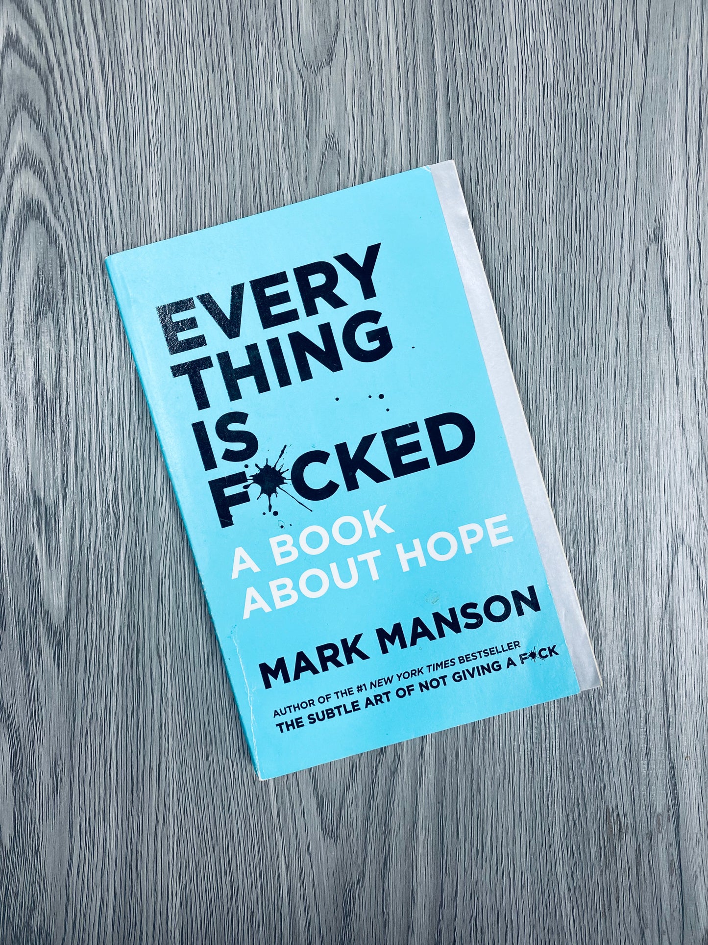 Everything is F*cked by Mark Manson-Used