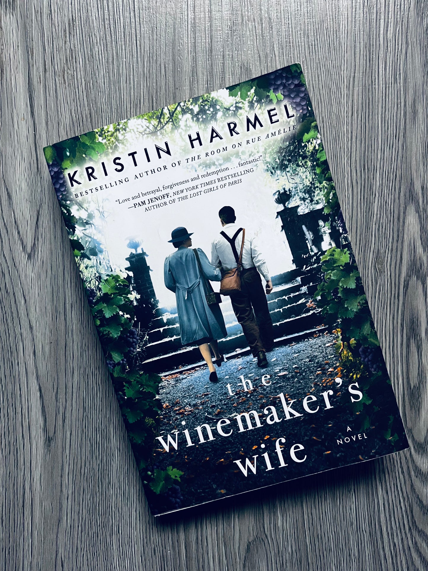The Winemakers Wife by Kristin Harmel-Used