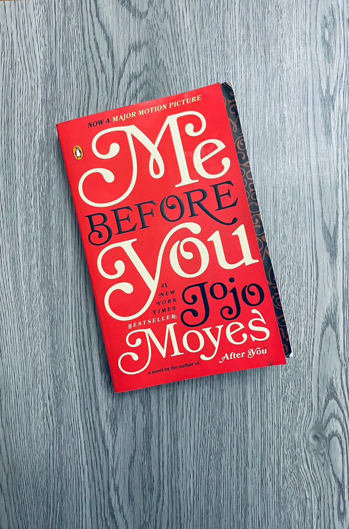 Me Before You (Me Before You #1) by Jojo Moyes-Used