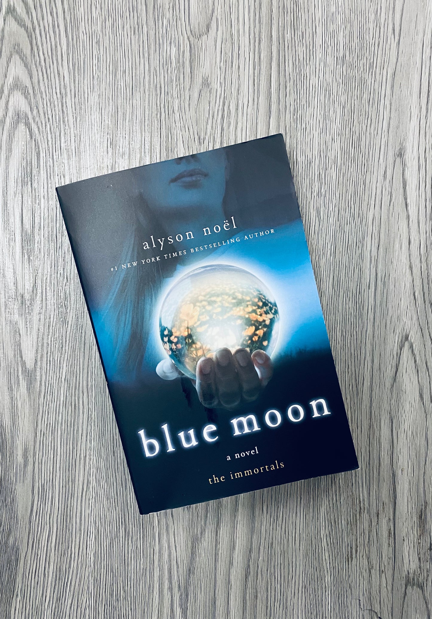 Blue Moon ( The Immortals #2) by Alyson Noel-Used