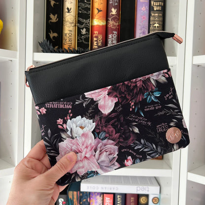 Horizontal Zipper Ereader Sleeves by Visuallyvee