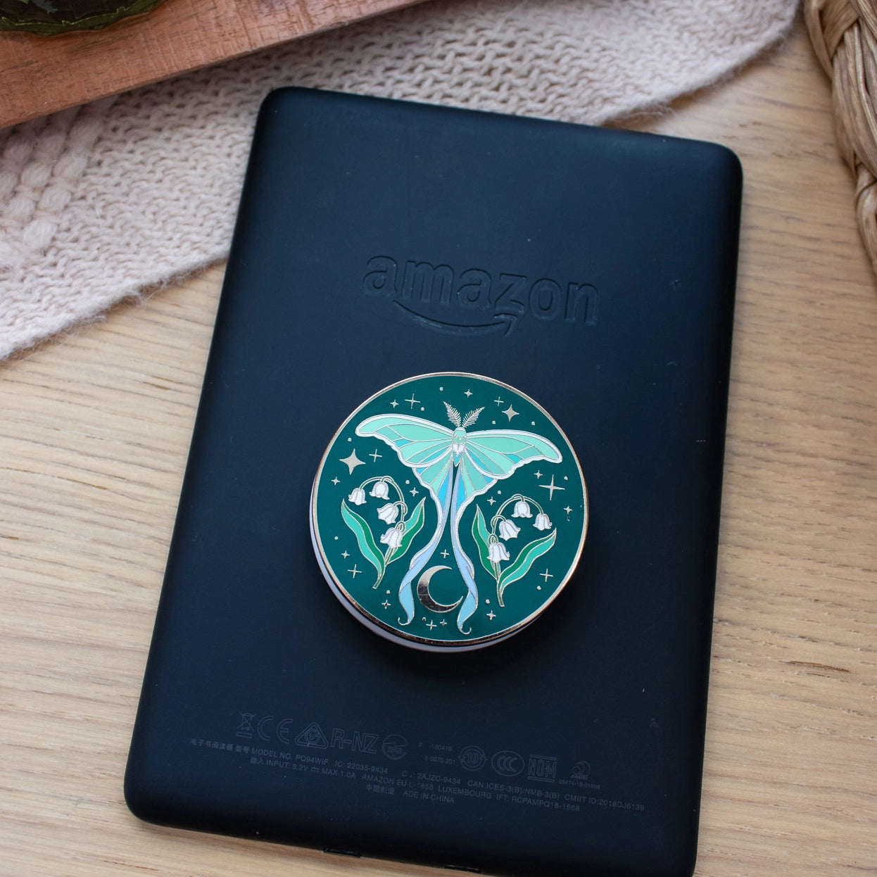 Little Inklings Enamel E-Reader/Phone Grip