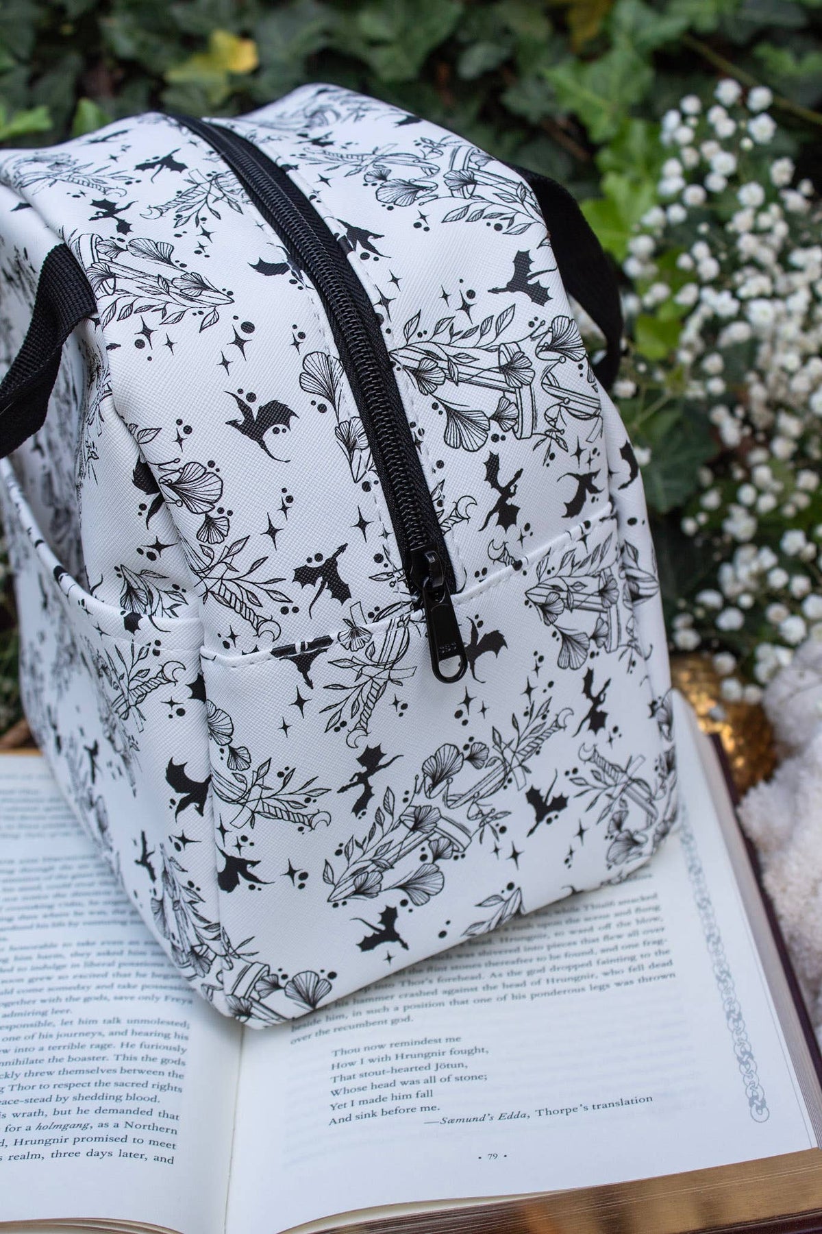 Ivory Swords | Bookish Insulated Lunch Tote