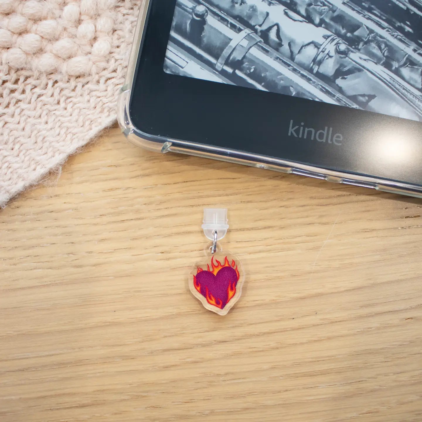 Little Inklings Kindle/Phone Charm USB-C