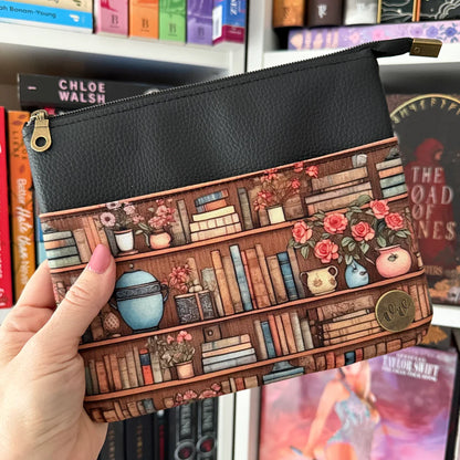 Horizontal Zipper Ereader Sleeves by Visuallyvee