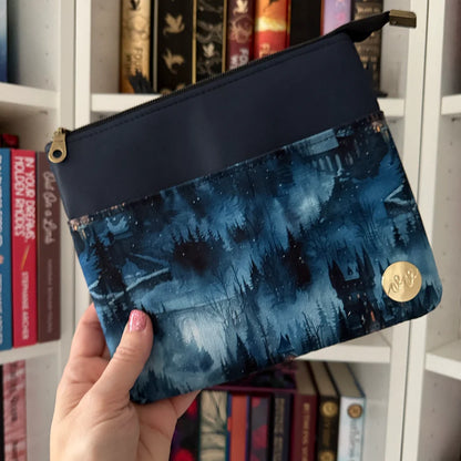 Horizontal Zipper Ereader Sleeves by Visuallyvee