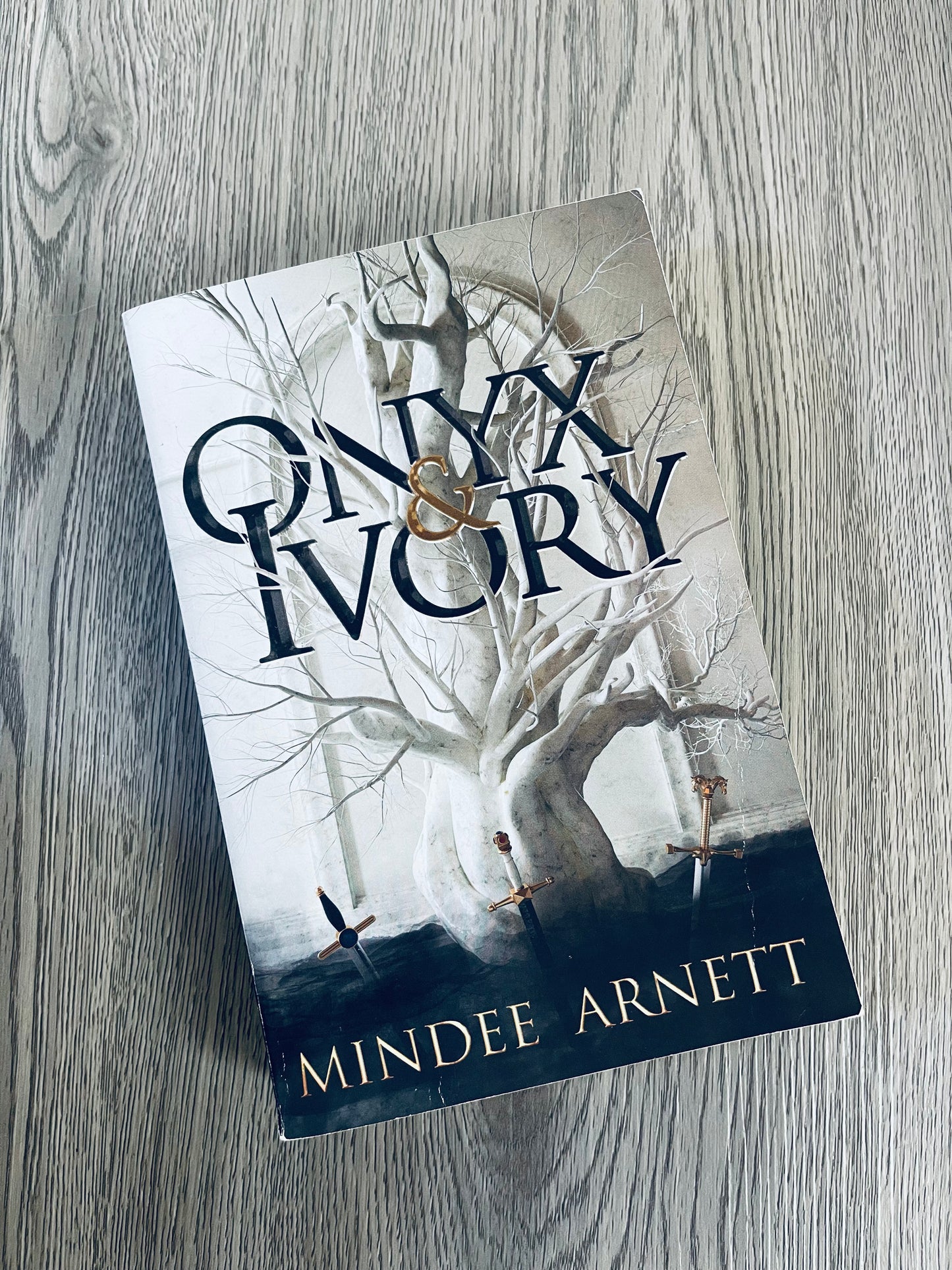 Onyx and Ivory (Rime Chronicles #1 ) by Mindee Arnett