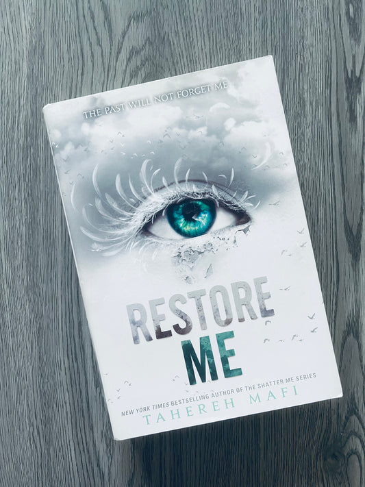 Restore Me (Shatter Me #4) by Tahereh Mafi-Hardcover Used