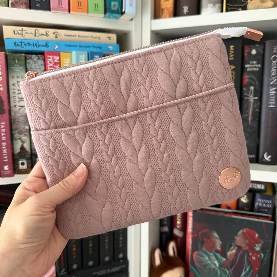 Horizontal Zipper Ereader Sleeves by Visuallyvee