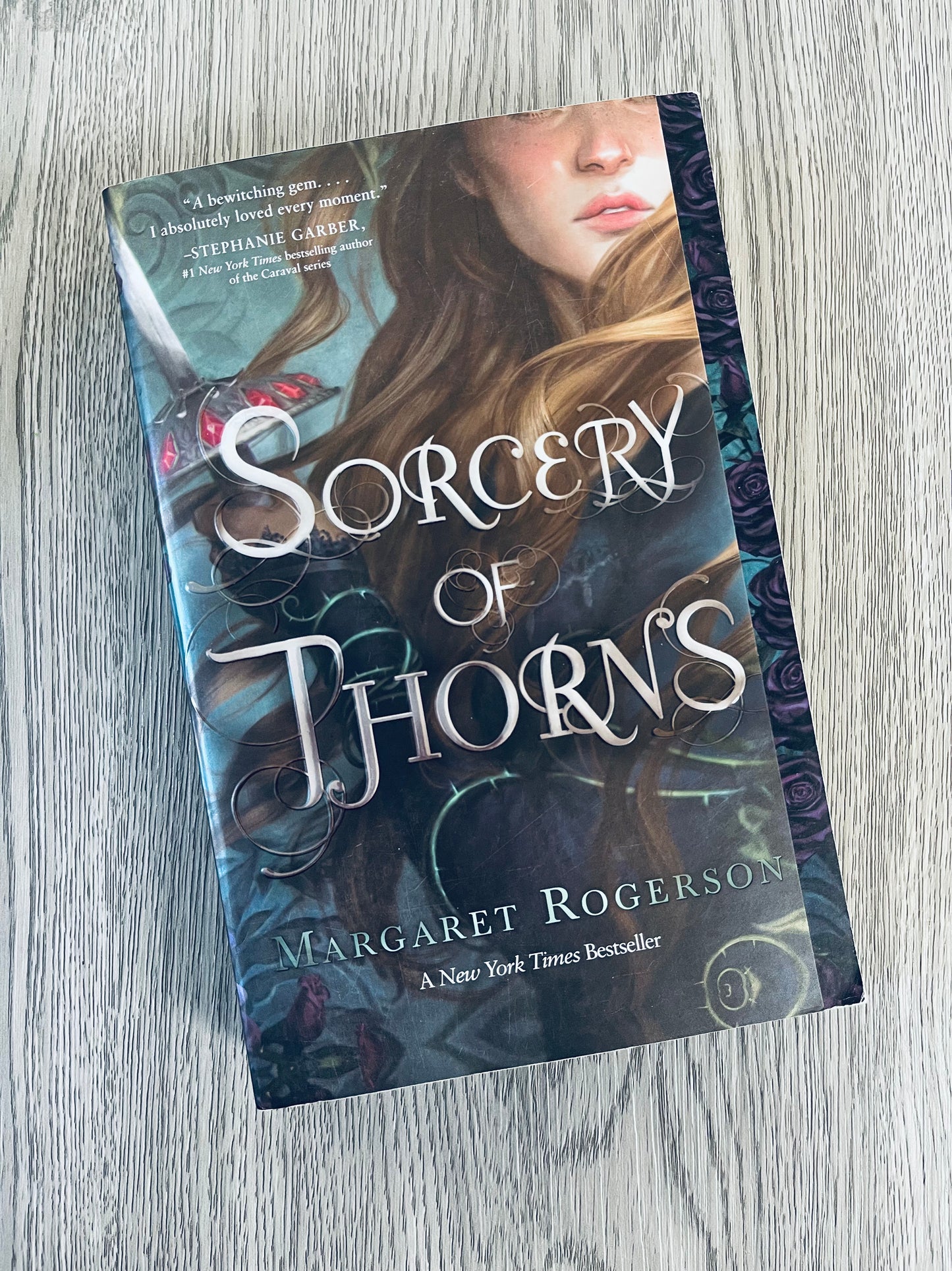 Sorcery of Thorns  (Sorcery of Thorns #1)by Margaret Rogerson