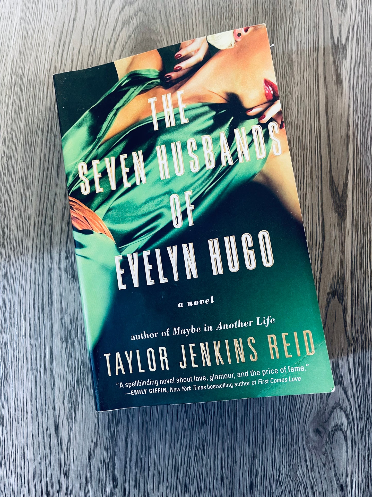 The Seven Husbands of Evelyn Hugo by Taylor Jenkins Reid