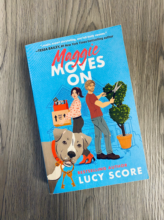 Maggie Moves On by Lucy Score