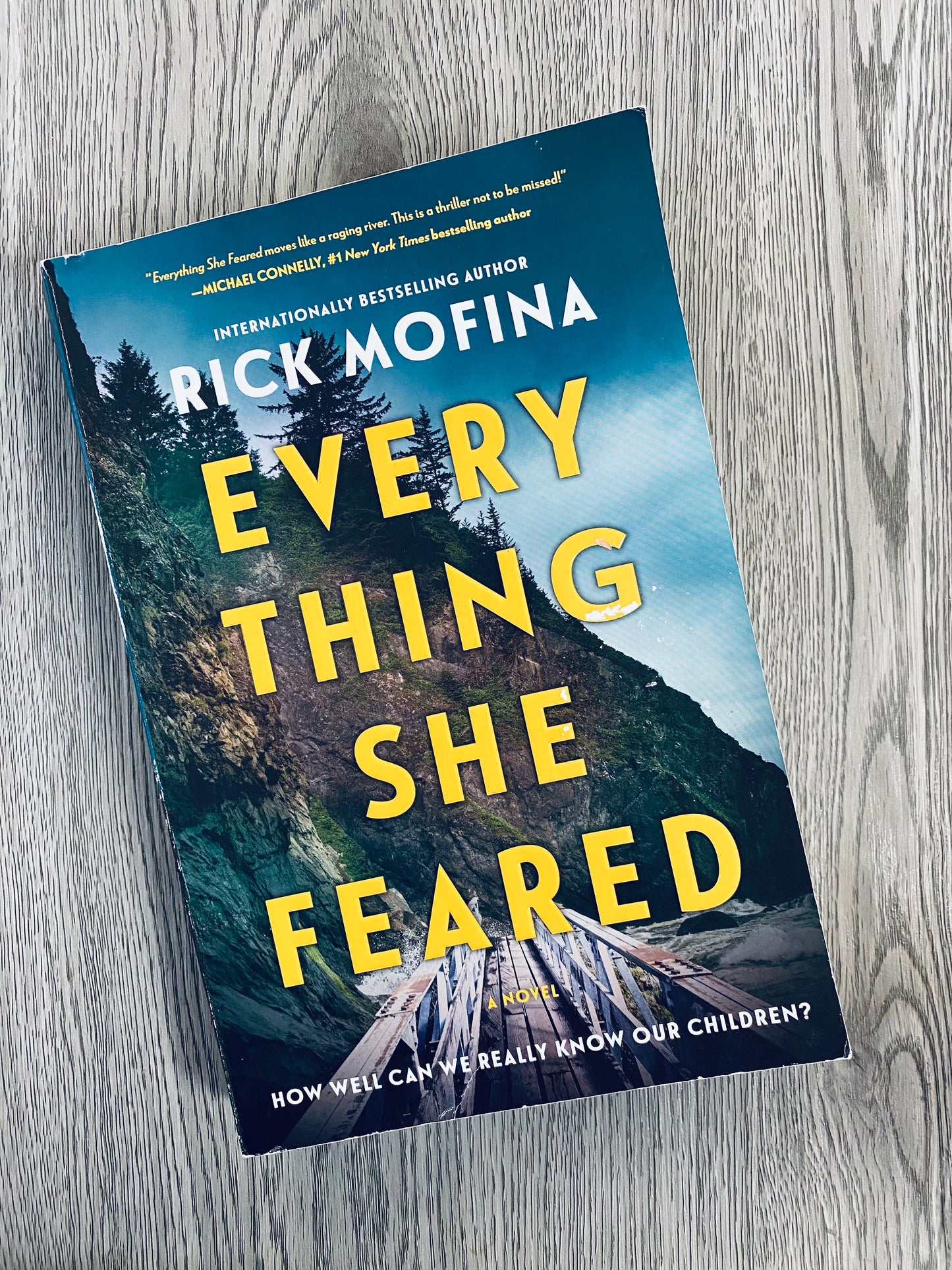 Everything She Feared by Rick Mofina