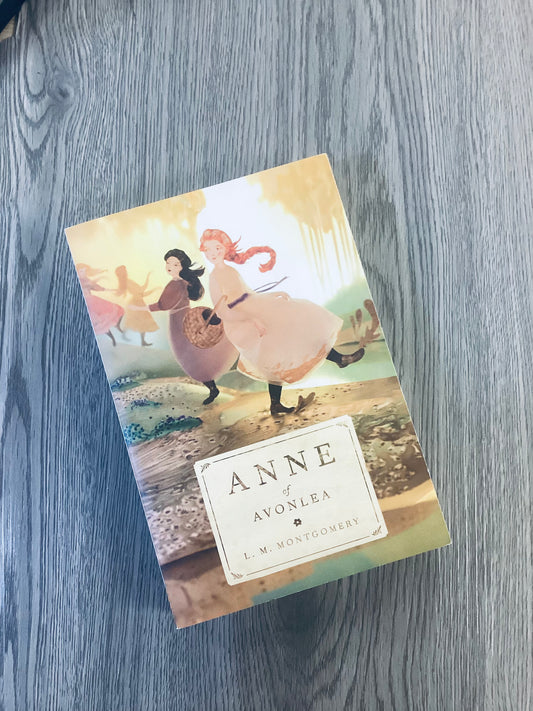 Anne of Avonlea (Anne of Green Gables #2) by L.M. Montgomery