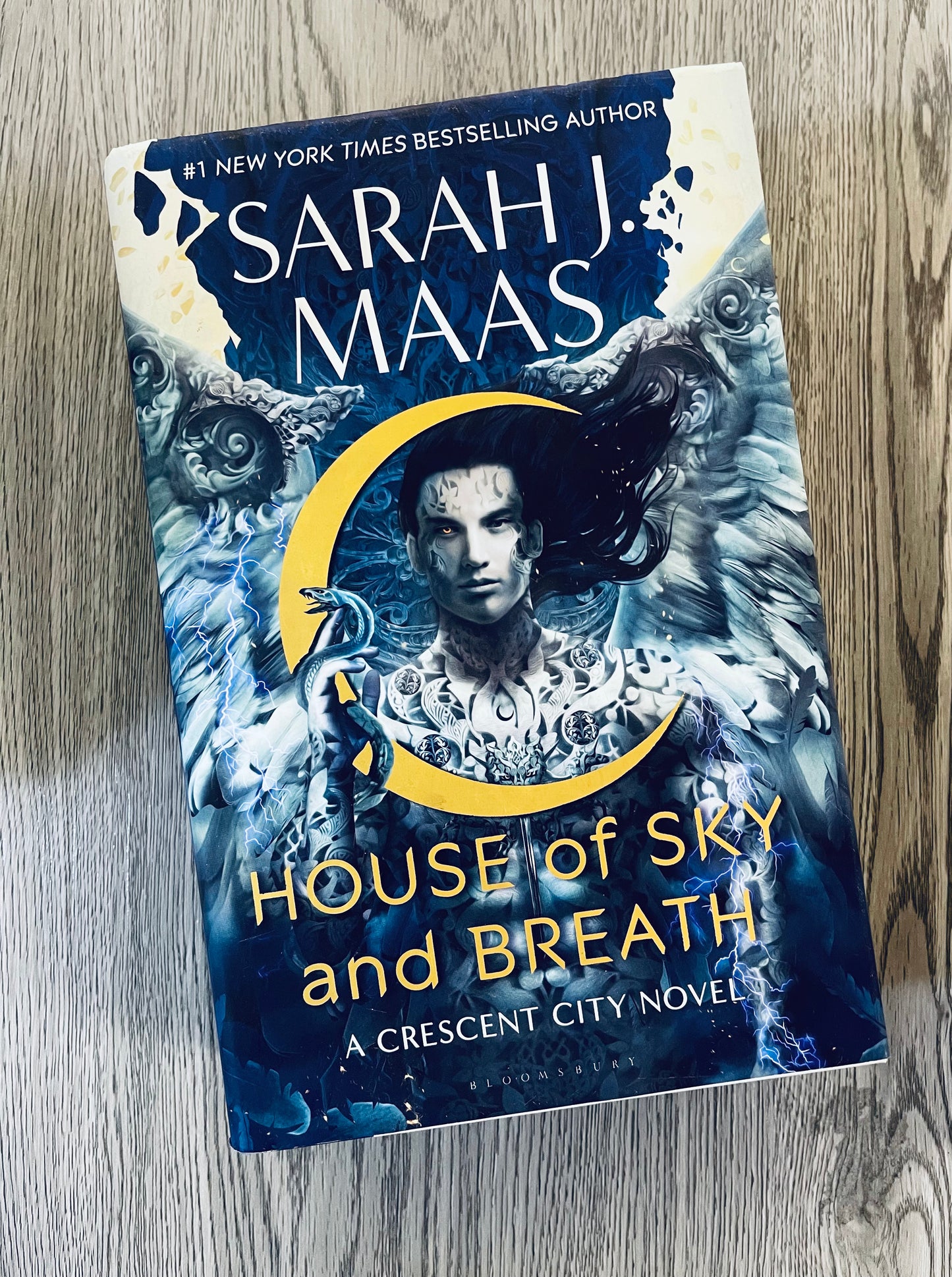 House of Sky and Breath (Crescent City #2) by Sarah J. Maas