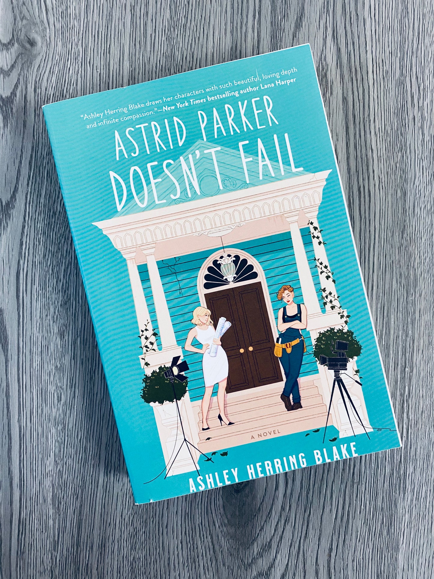 Astrid Parker Doesn't Fail (Bright Falls #2) by Ashely Herring Blake